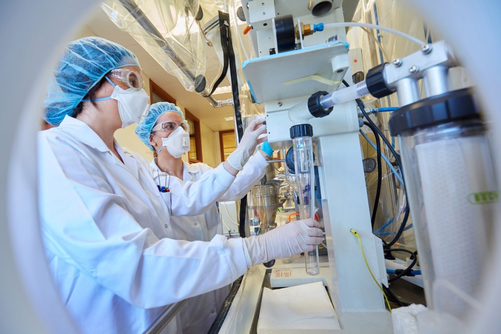 imagen del laboratorio de tecnología galénica de tecnalia