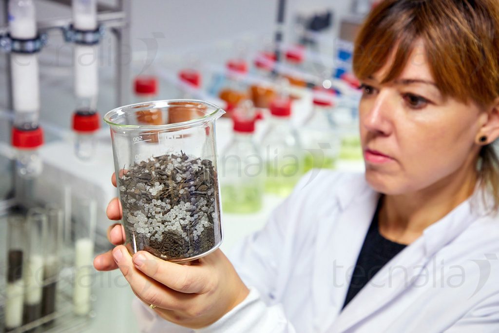 Ensayos a plásticos biodegradables