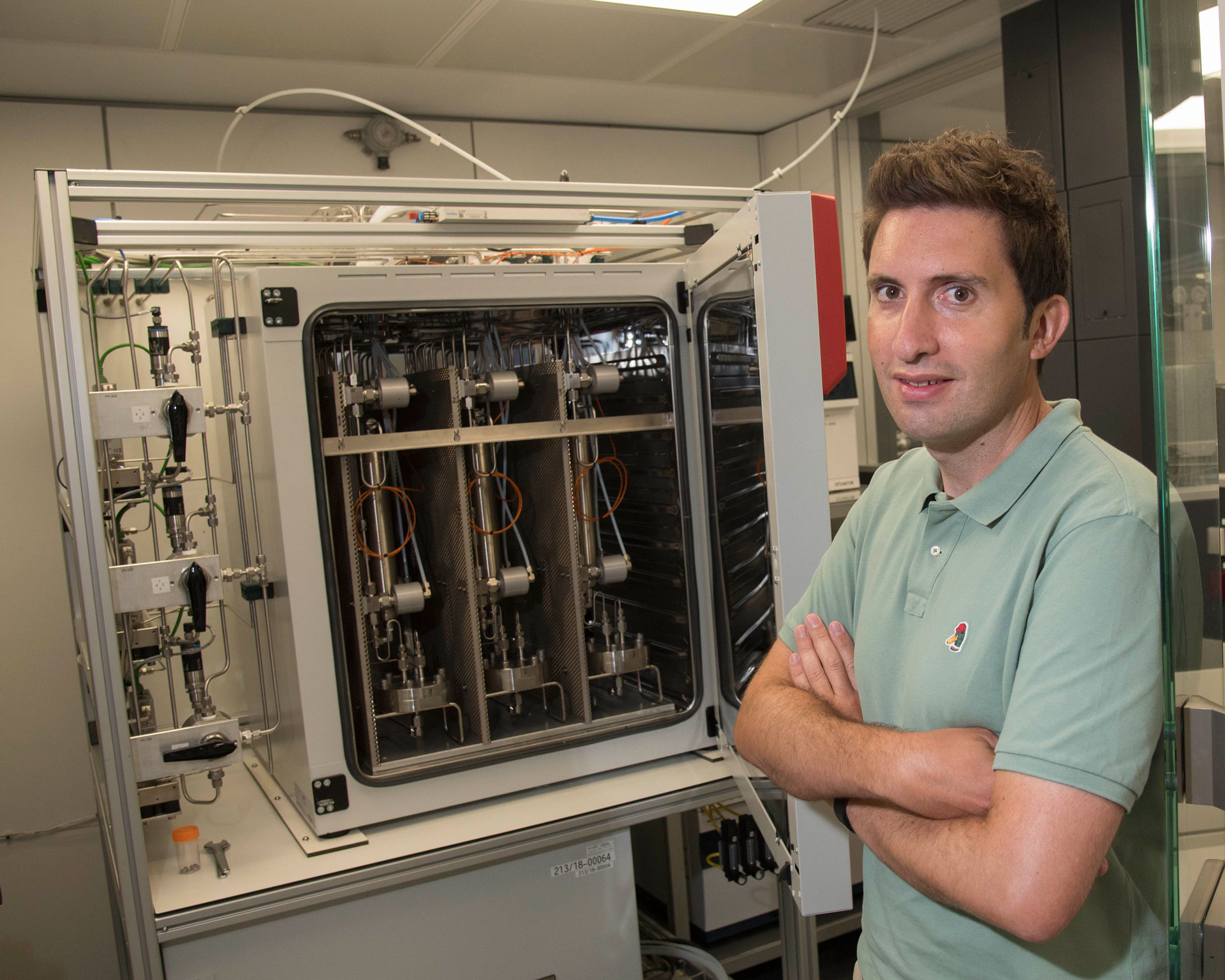 Investigador en el laboratorio de membranas de TECNALIA
