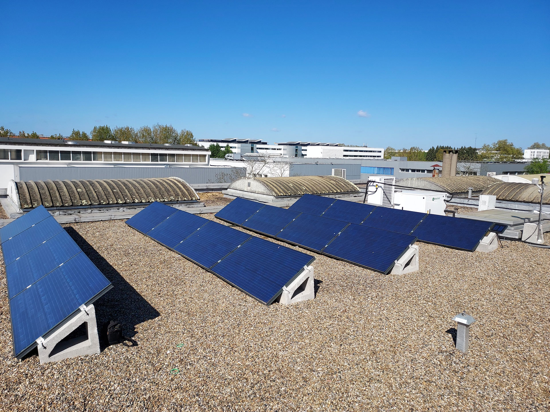 Sistema de trigeneración solar