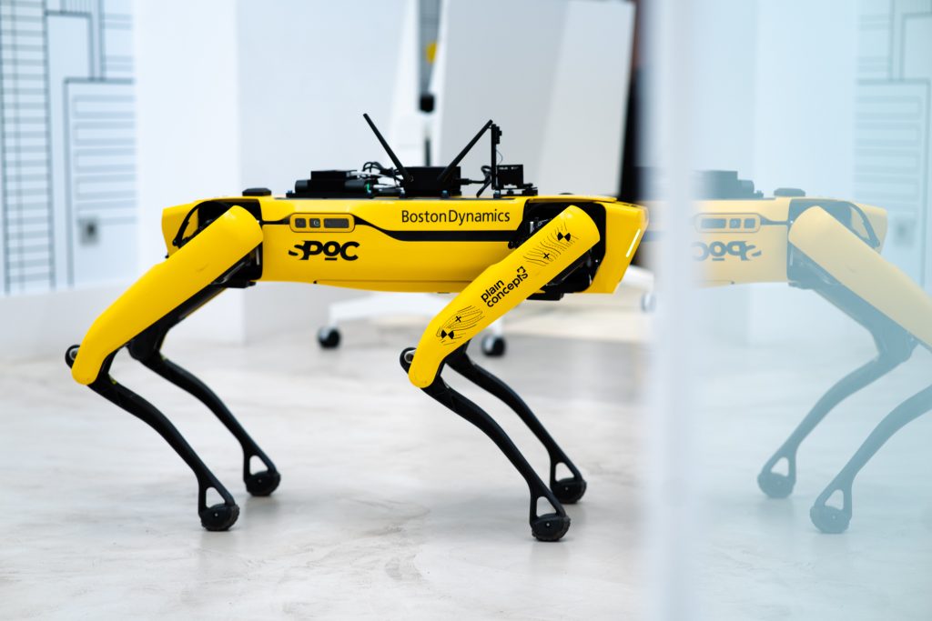 boston-dynamics-dog-2