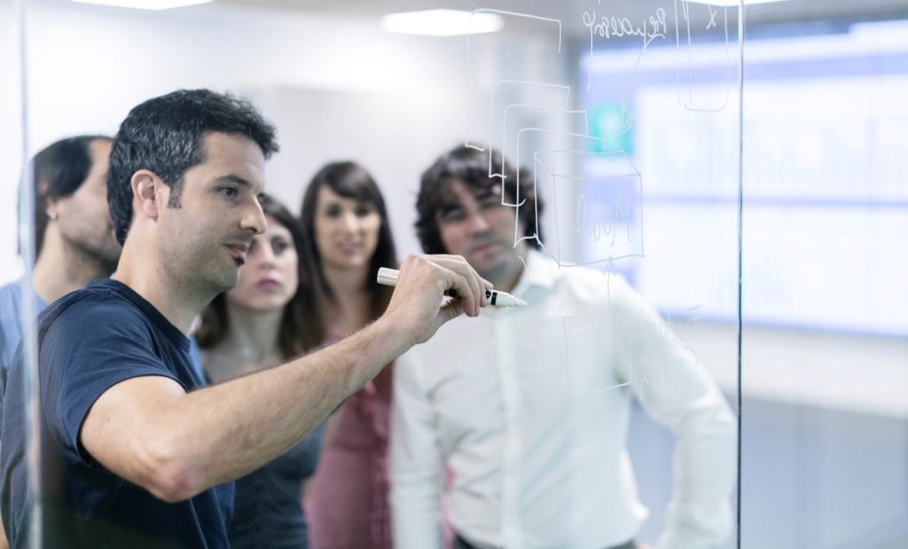 Formación de personal investigador en la UPV/EHU y TECNALIA