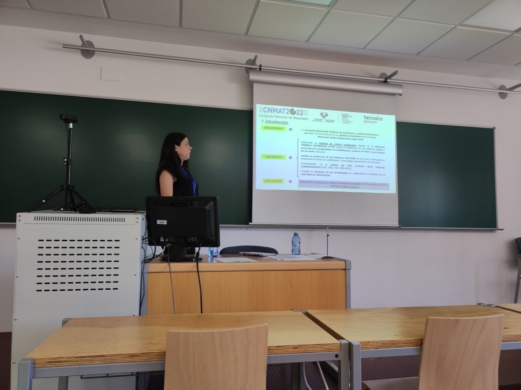 Ester Villanueva en el Congreso Nacional de Materiales