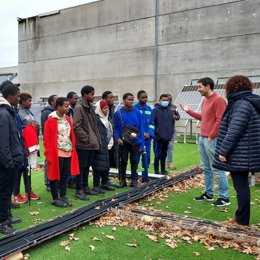 Visita de estudiantes de formación profesional de Malawi a Tecnalia