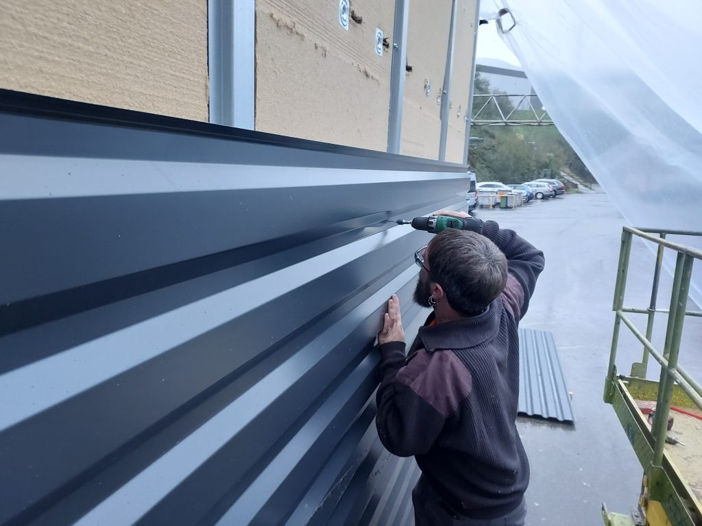 Edificios sostenibles con aislamiento de fibra de madera