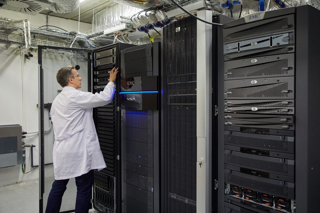 laboratorio de evaluación de ciberseguridad para equipos eléctricos