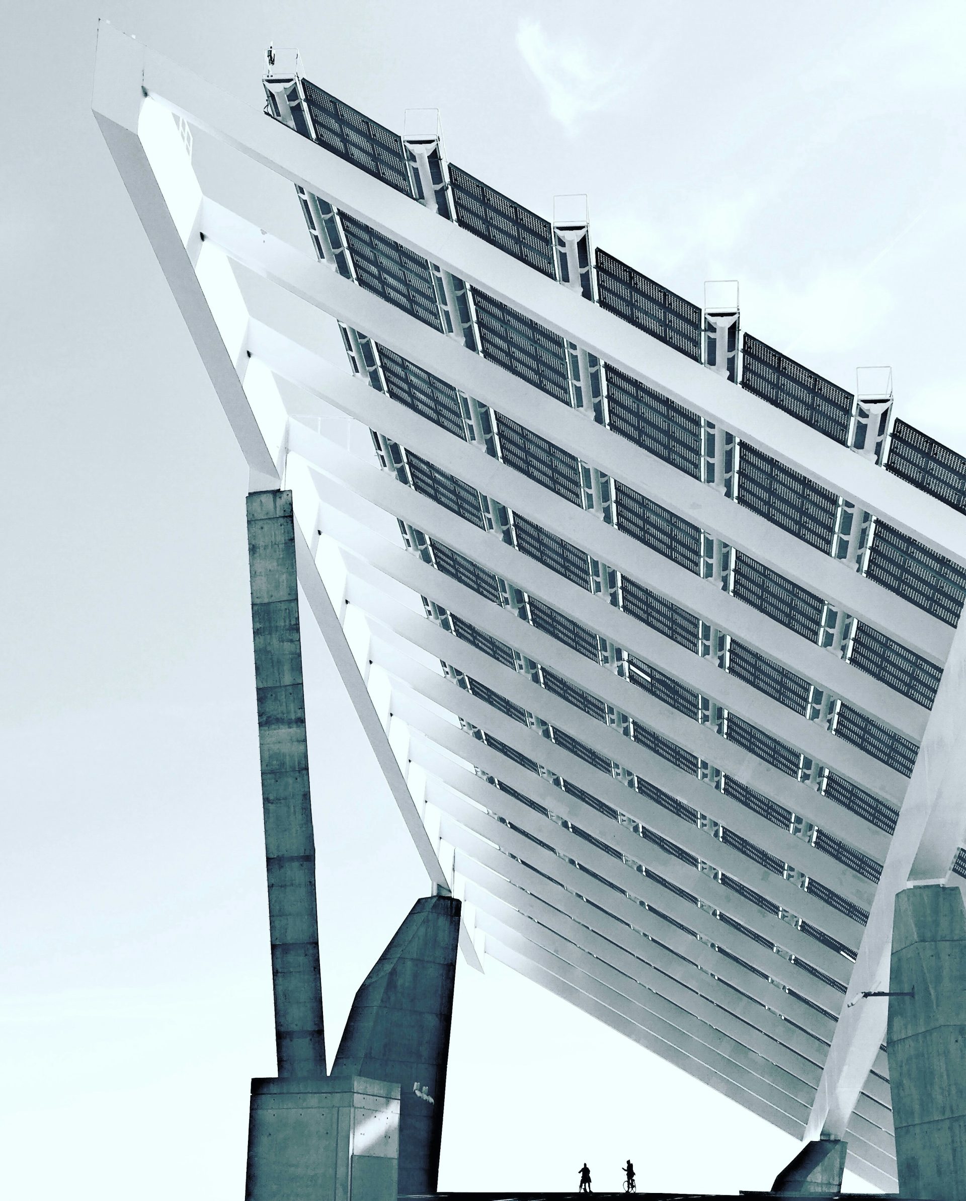 Integración fotovoltaica en edificios e infraestructuras