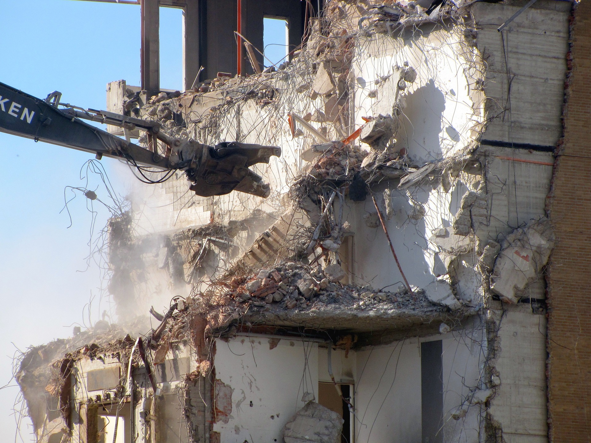 Herramienta web para la demolición inteligente de edificios