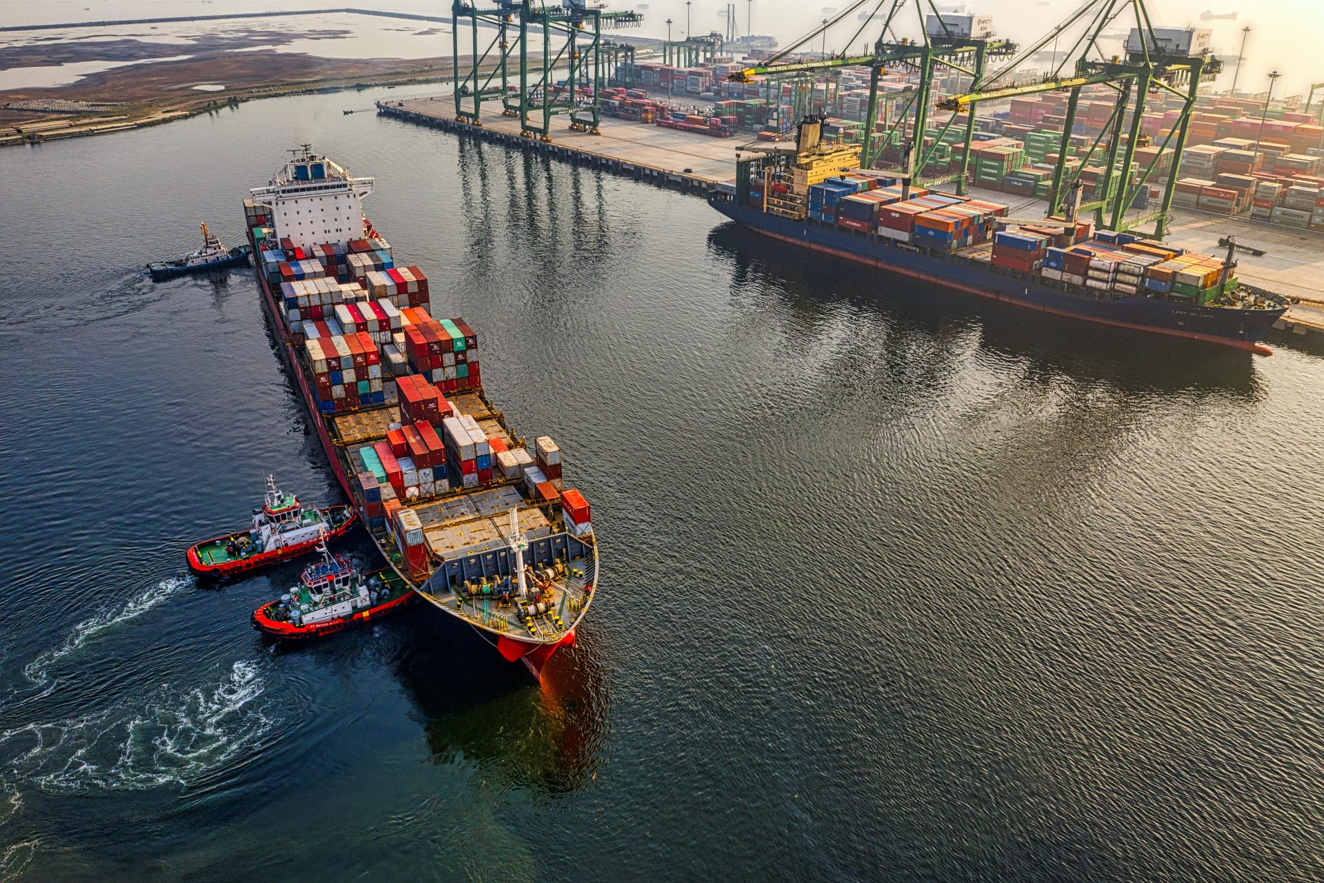 Mejora de la resiliencia de los puertos ante los retos del clima