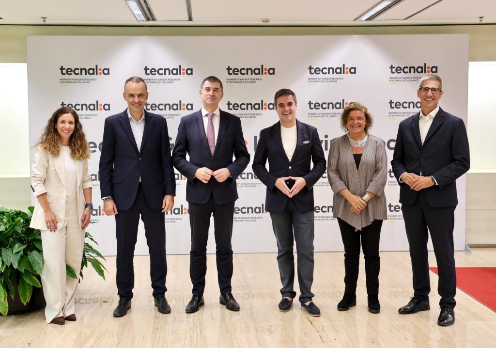 El consejero de Industria, Mikel Jauregi, visita TECNALIA, centro de referencia en el ecosistema tecnológico y de investigación aplicada de Euskadi