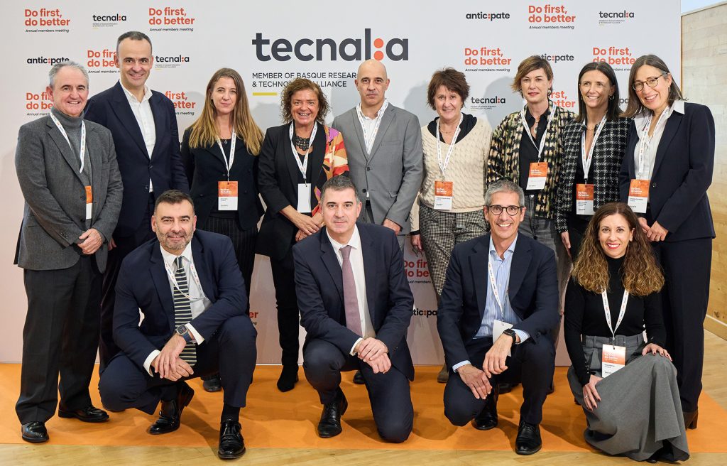 foto de grupo del evento de socios de tecnalia