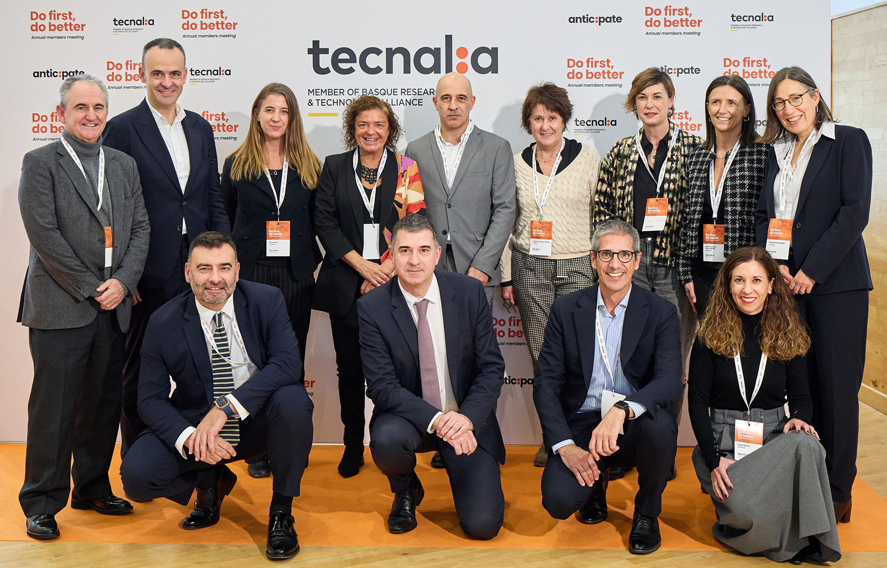 foto de grupo del evento de socios de tecnalia