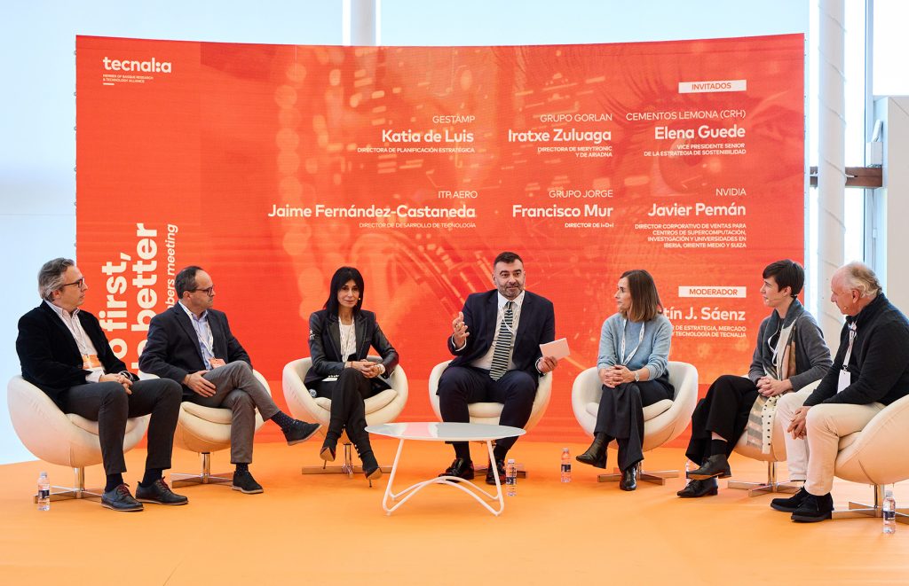 imagen de la mesa redonda del evento de socios de TECNALIA