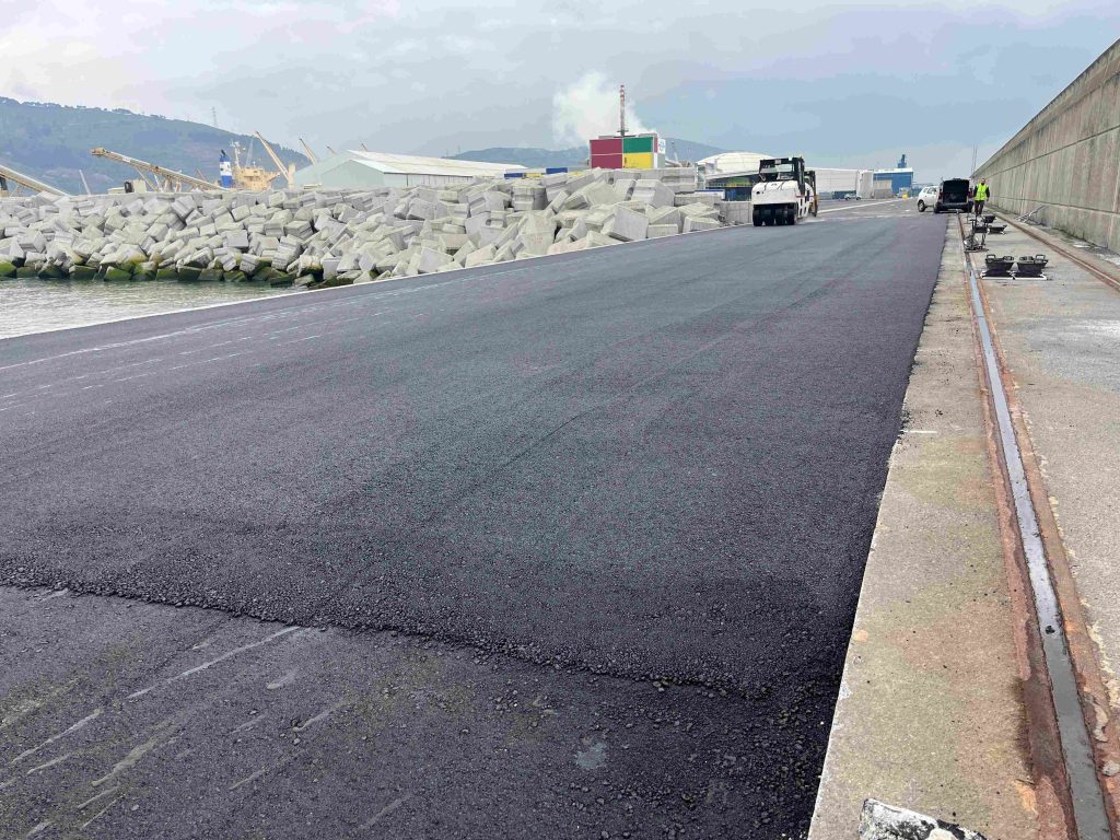 residuos industriales en carreteras sostenibles e inteligentes