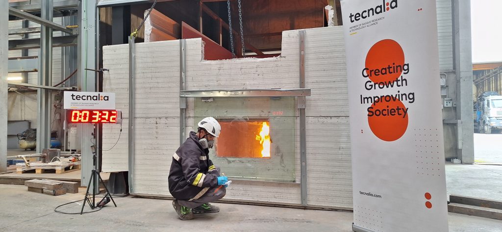 laboratorio de ensayos de baterias de litio en TECNALIA