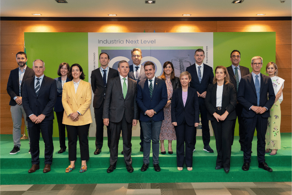 digitalización de las redes eléctricas industriales con su participación en el proyecto Grid4Industry